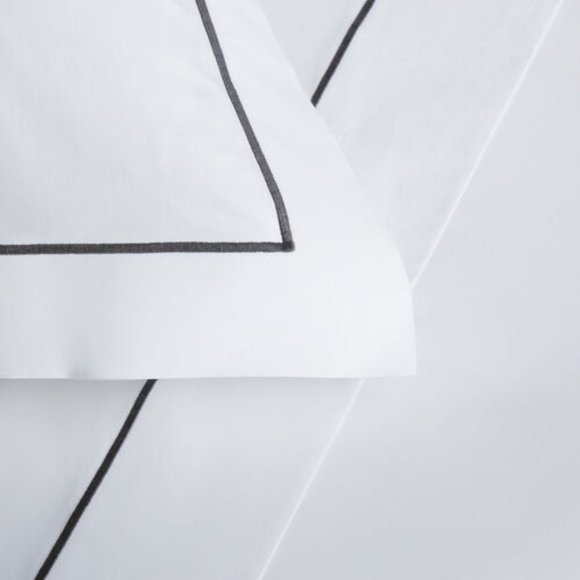 FRETTE ONE BOURDON CAL KING 4 PIECE SHEET SET PERCALE WHITE/GREY - Picture 2 of 4